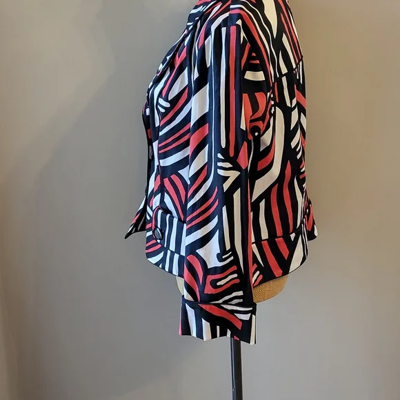 Abbie Mags Large Cotton Jacket Red/Black Abstract Print - Picture 5 of 10